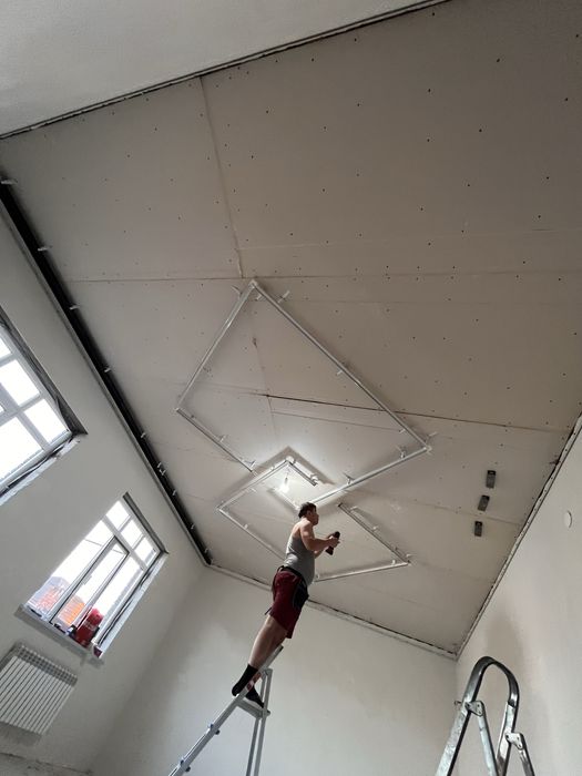 Натяжные потолки