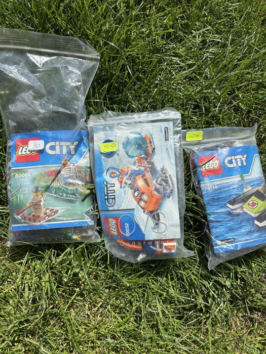 Lego City: 60066, 60114, 60032
