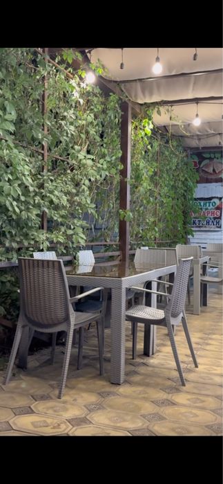Столы летника для кафе