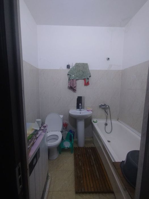 CHOSHTEPA 1 xona sotiladi