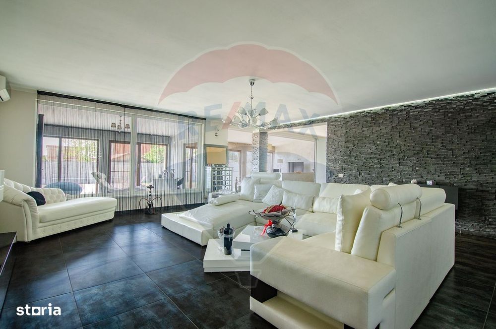 De vânzare casă modernă cu 5 camere în Dumbraviţa