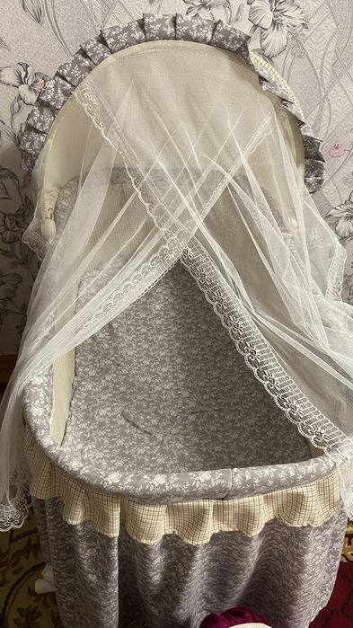 Продам шезлонг