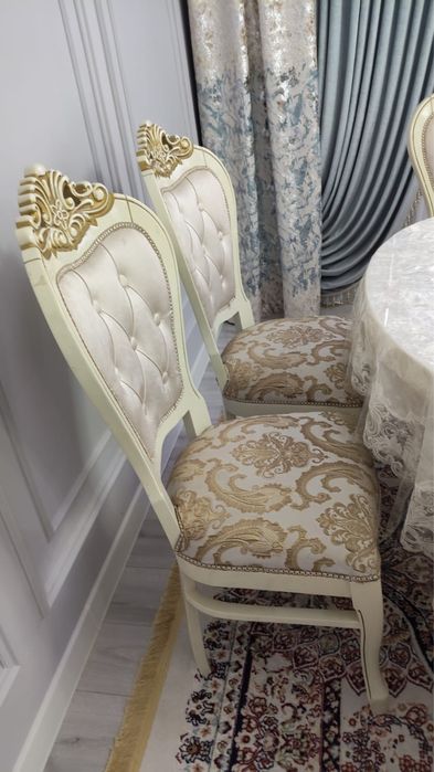 Стулья для гостиной