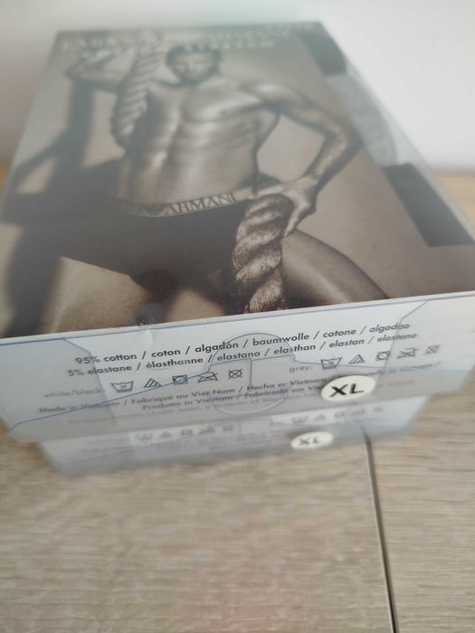 Boxeri și bikini dama/bărbat diferite mărimi preț pe set