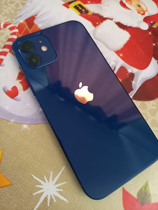 Продается айфон 12 128гб синий