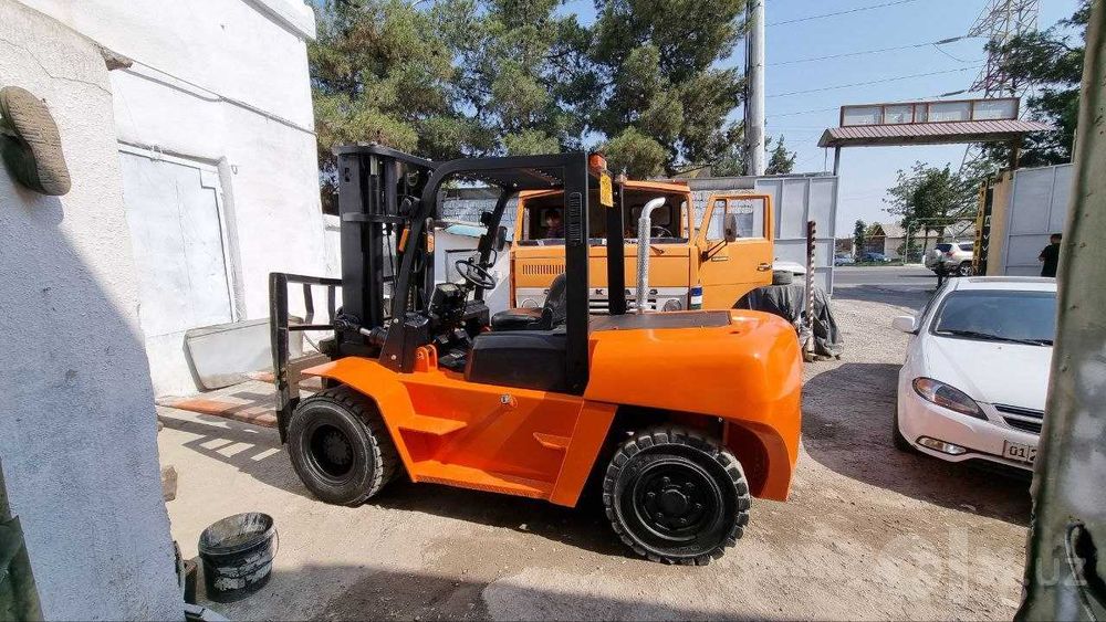 Услуги Вилочного погрузчика Кара Автокар Эвакуатор Экскаватор Forklift