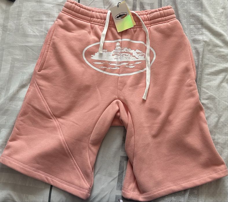 Corteiz shorts М размер