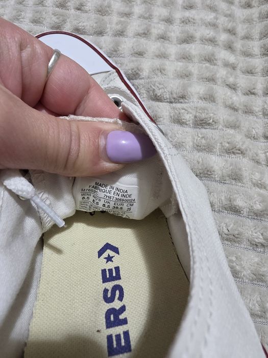 Бели кецове Converse