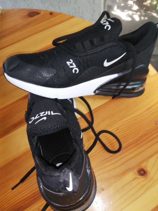 Чисто нови маратонки NikeAirmax 270 размер 37