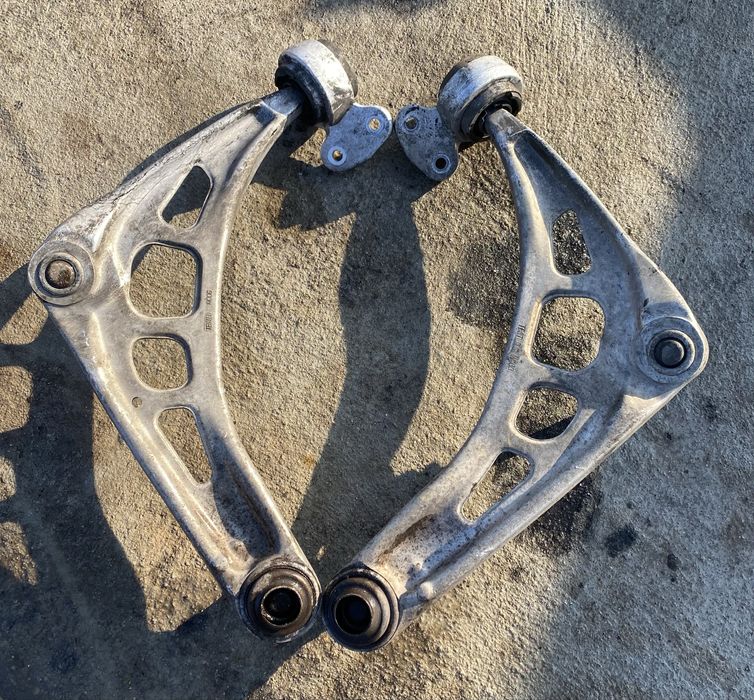 Носачи за Бмв Е46 без разбито!!!