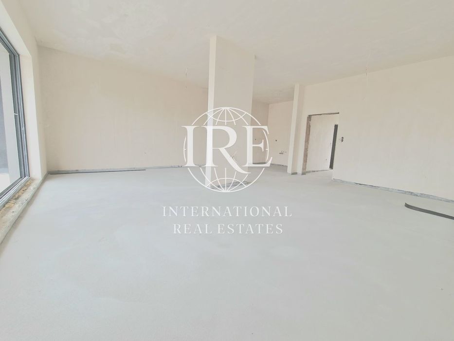 Продава се Къща в Варна, м-т Прибой - 194 кв.м за 786 €/кв.м - Снимка #1