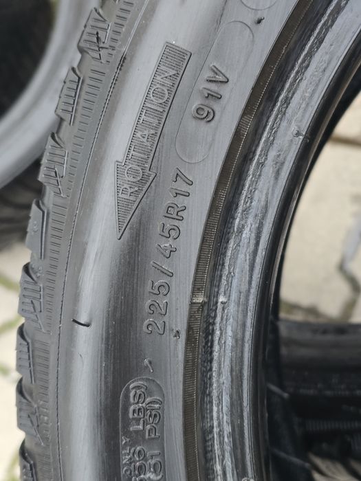 225 45 17 Michelin