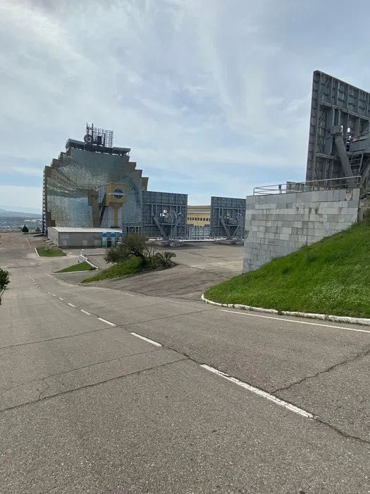 Трансфер в горы, Заамин, Самарканд. Микроавтобус, электрокар.