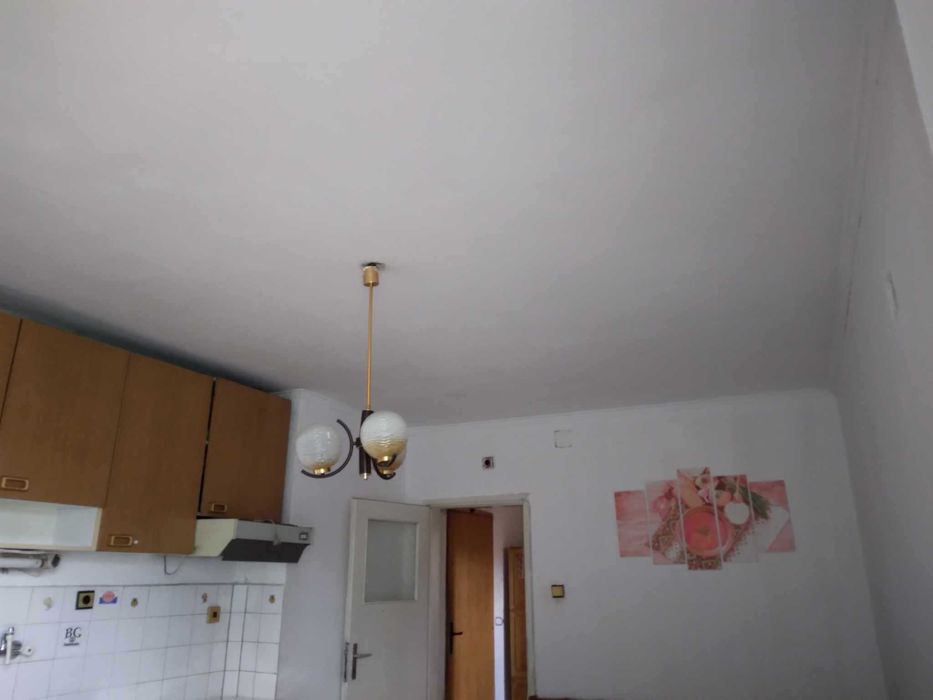 Продава се Тристаен апартамент в Плевен, Широк център - 100 кв.м за 895 €/кв.м - Снимка #1