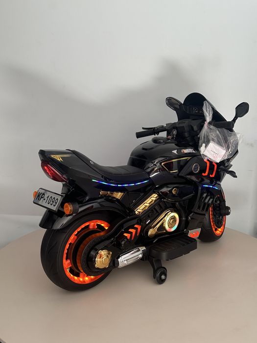 Detskiy moshina. Moto bike. Matatsikl