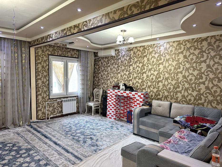 4/5/5 Тузель2, школа 255, сдвоенный зал, балкон 2х6, площадь 92м*