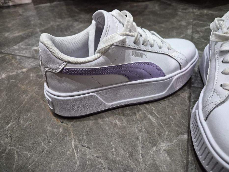 Дамски сникърси кецове бели Пума Puma EUR37