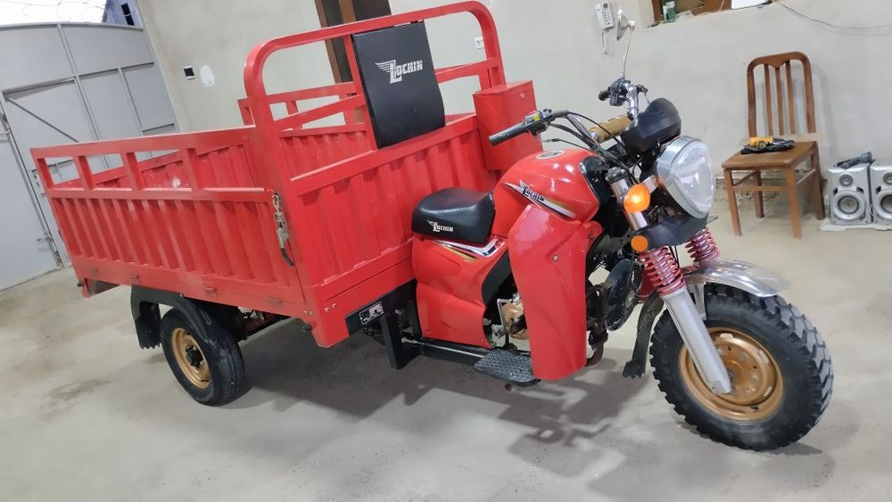 Moto lochin katta bortli