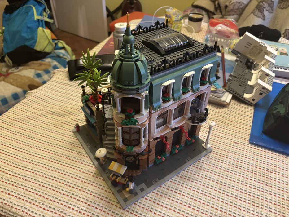 Lego 10297 Hotel Boutique- Creator Expert