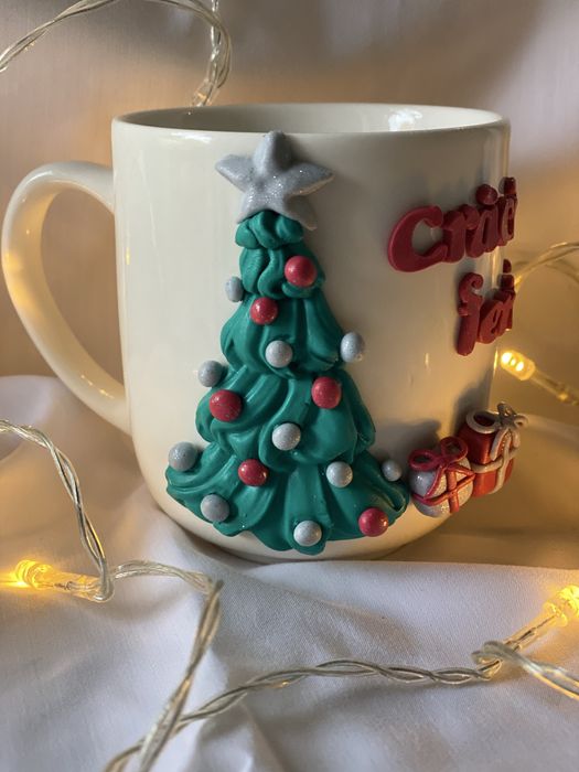 Cana decorata manual cu lut polimeric