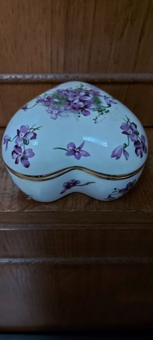 Portelan de colectie Hammersely semnat