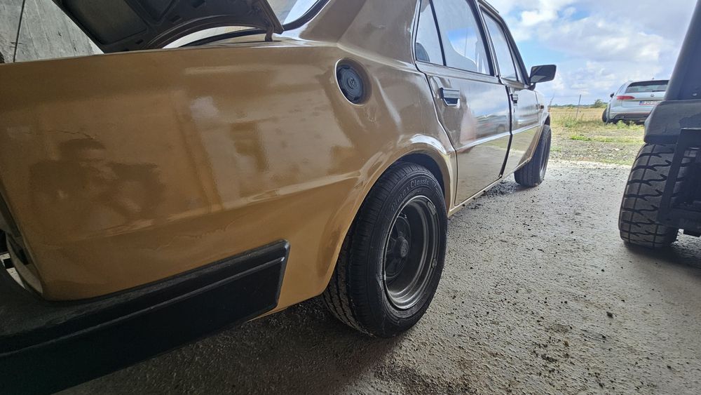 SKODA 120 1989 — imagine 4