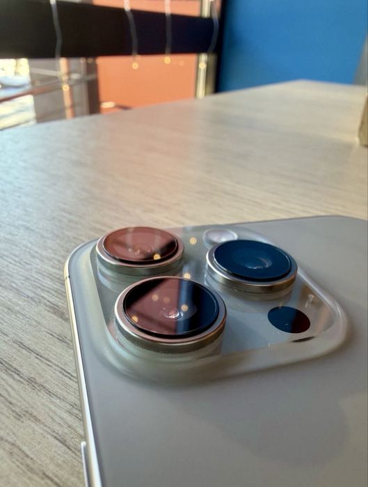 Продам IPhone 16 Pro Max 256gb