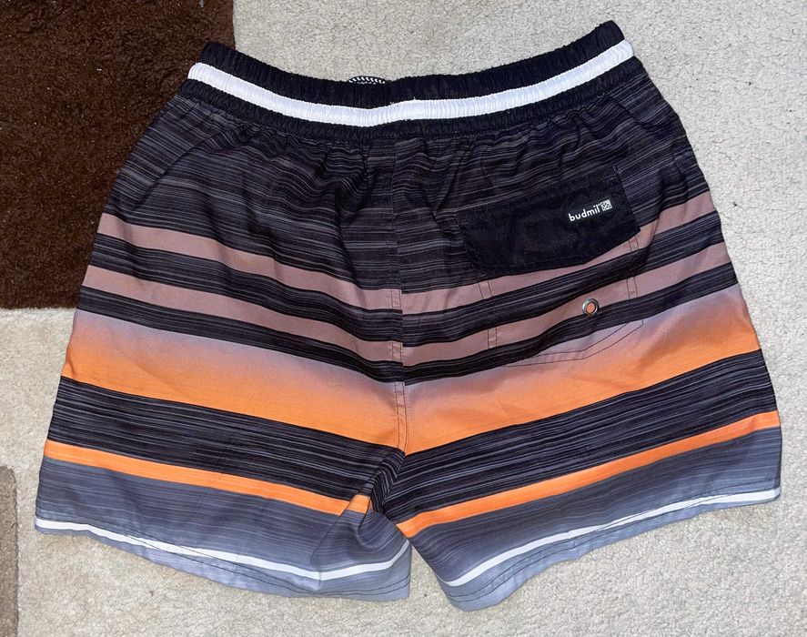 Sort de baie | Budmil, M