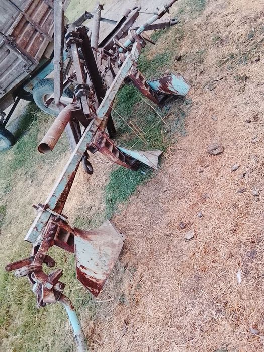 Кирполтара спец техники сотилади