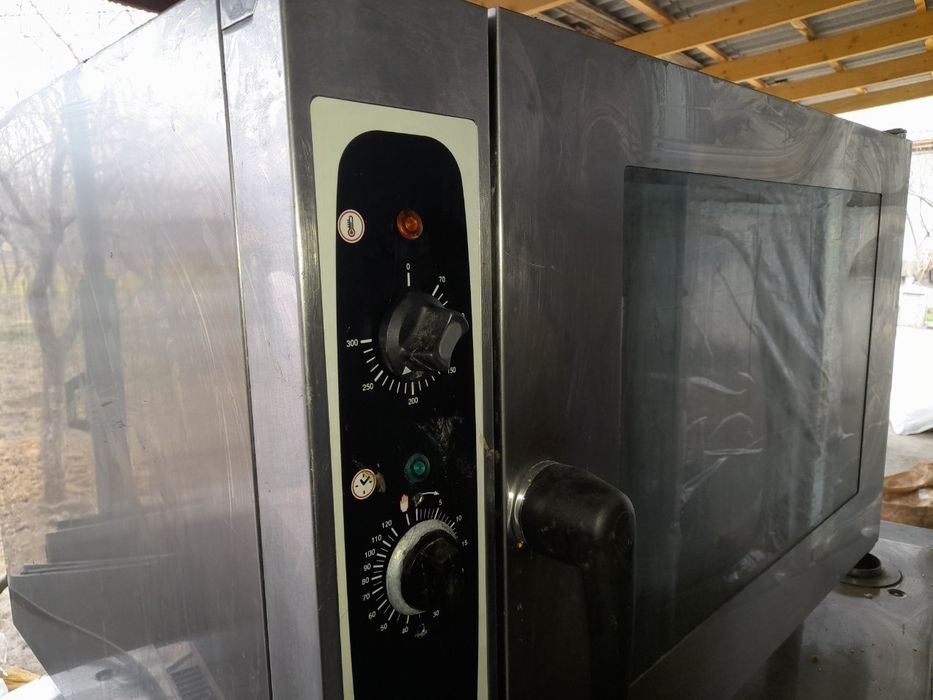 Konverskiy pech 4 listlik Italiya