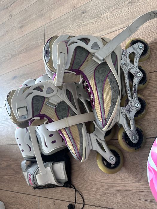 Продам роликовые коньки