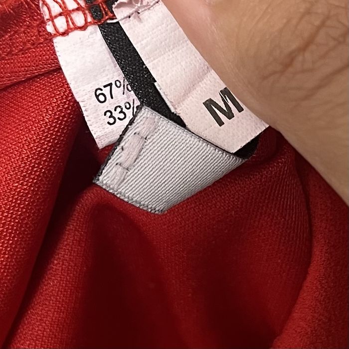 Rochie elegantă, cu umerii goi și mâneci evazate, M, fara defecte