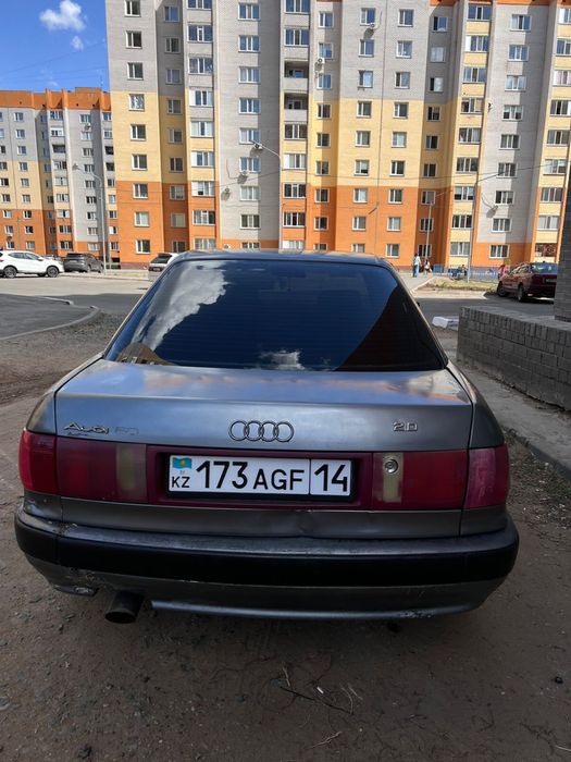 Продам Audi 80 1992 года