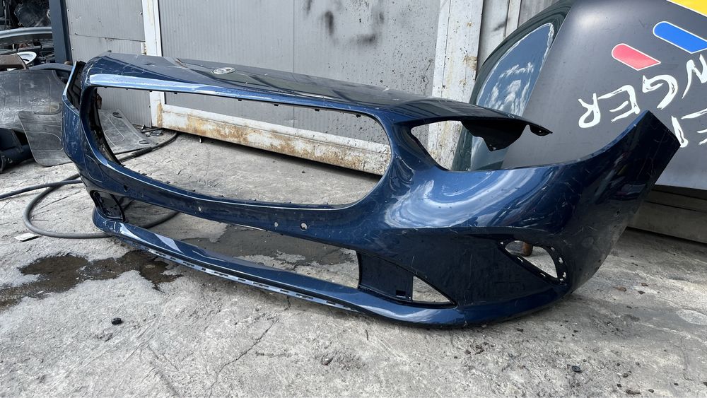 3 броя предна броня Mercedes B class W247
