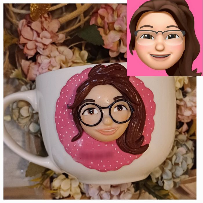 Ръчно декорирани чаши с полимерна глина за вашите празници.