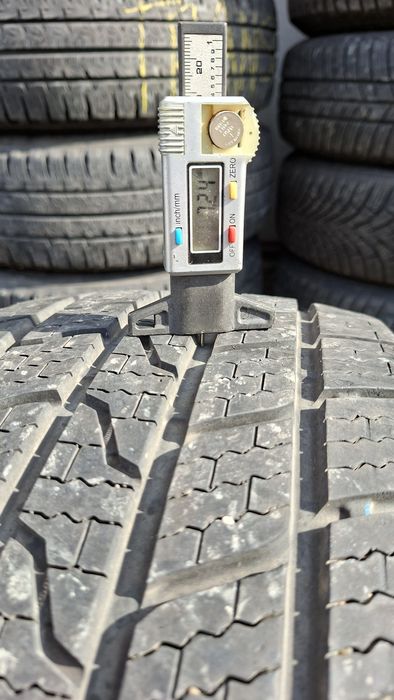 Всесезонни гуми 225 45 18