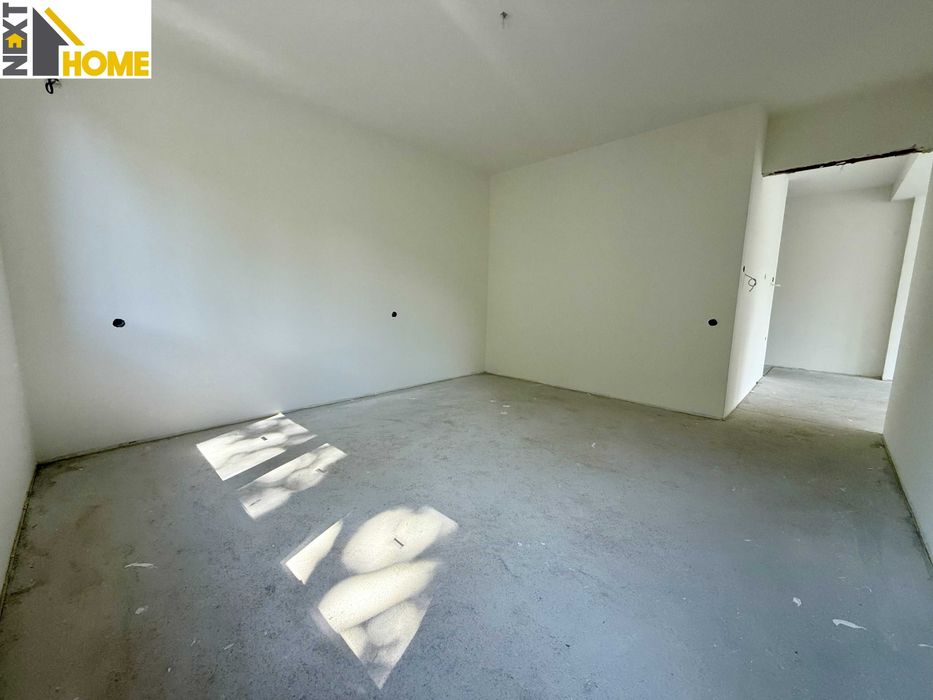 Продава се Тристаен апартамент в Асеновград - 156 кв.м за 1707 €/кв.м - Снимка #7