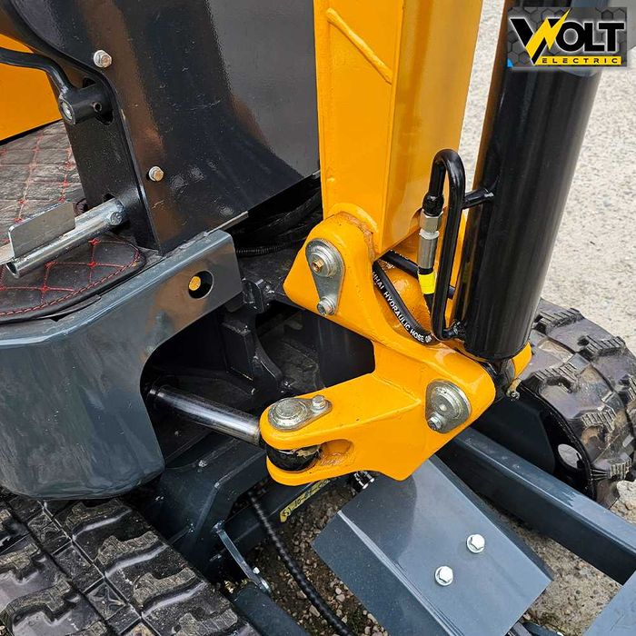 Мини багер KOOP NT-E10 1 тон, с чупеща стрела