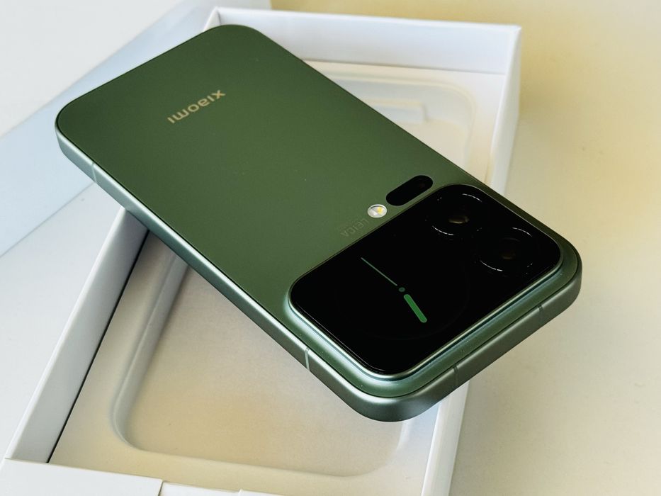 НОВ! Xiaomi 17 Pro 256GB Green Гаранция 1 година