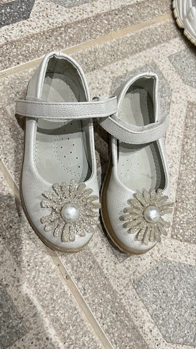 Обувь для мальчика и для девочки