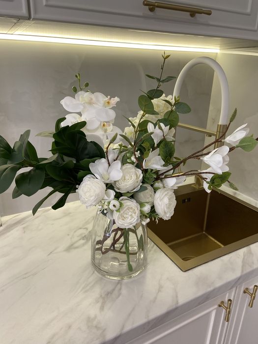 Цветы искусственные в интерьер для декора