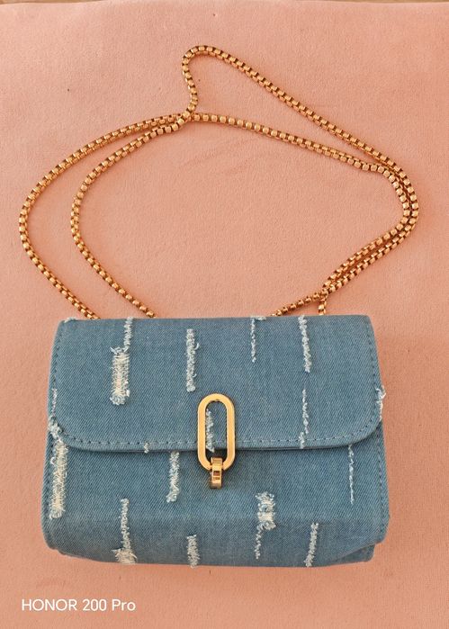 Дънкова чанта с дълга дръжка