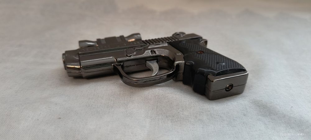 Метален пистолет запалка Beretta 92