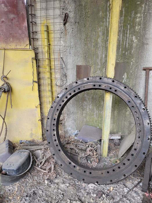 rulment rotire hidrom 18 tone si brat telemac 12.5 tone