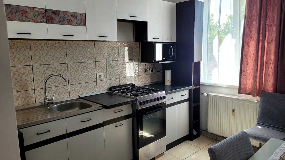 Dau in chirie ap. 2 camere ultracentral, 48mp, et.3. Renovat, modern, luminos, complet utilat. Langa Crisu, Judetean, Medicina, Drept