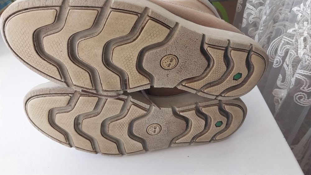 Продам оригинальные, стильные ботинки Timberland