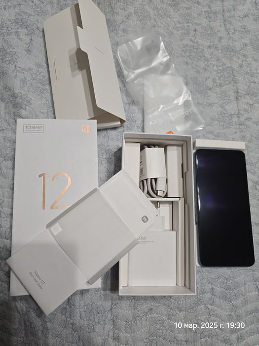 Смартфон Xiaomi 12T