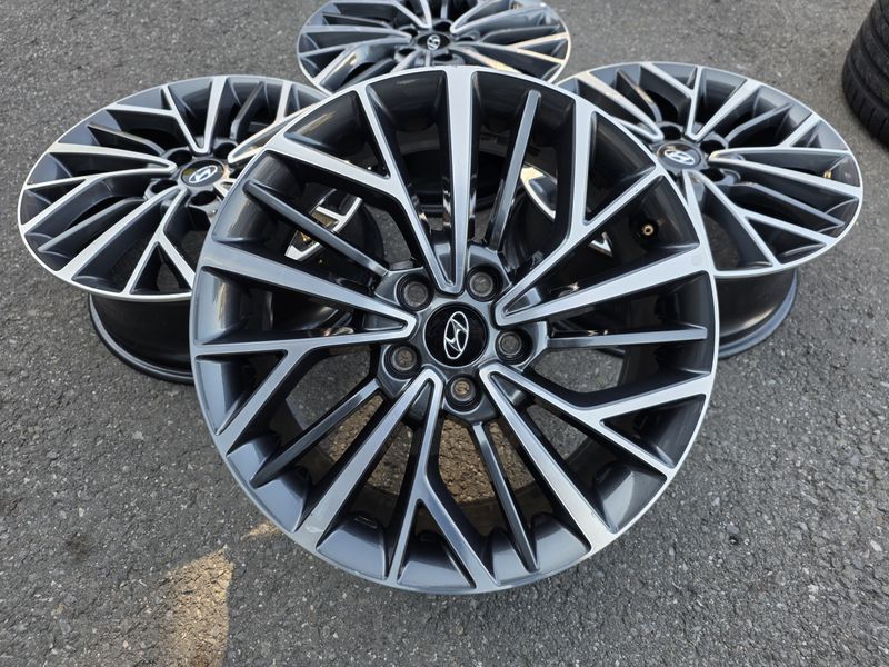 18цола Хюндай 5x114.3 Hyundai 4бр Оригинални
