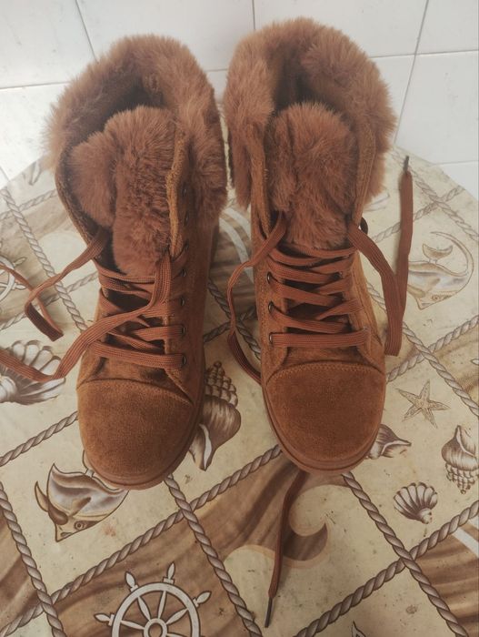 Зимни обувки 38 номер