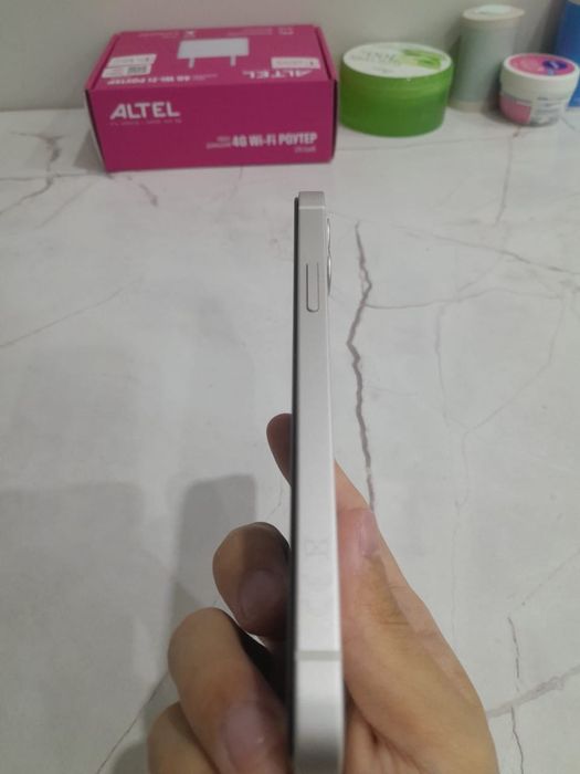 iPhone 12, 128 GB, White